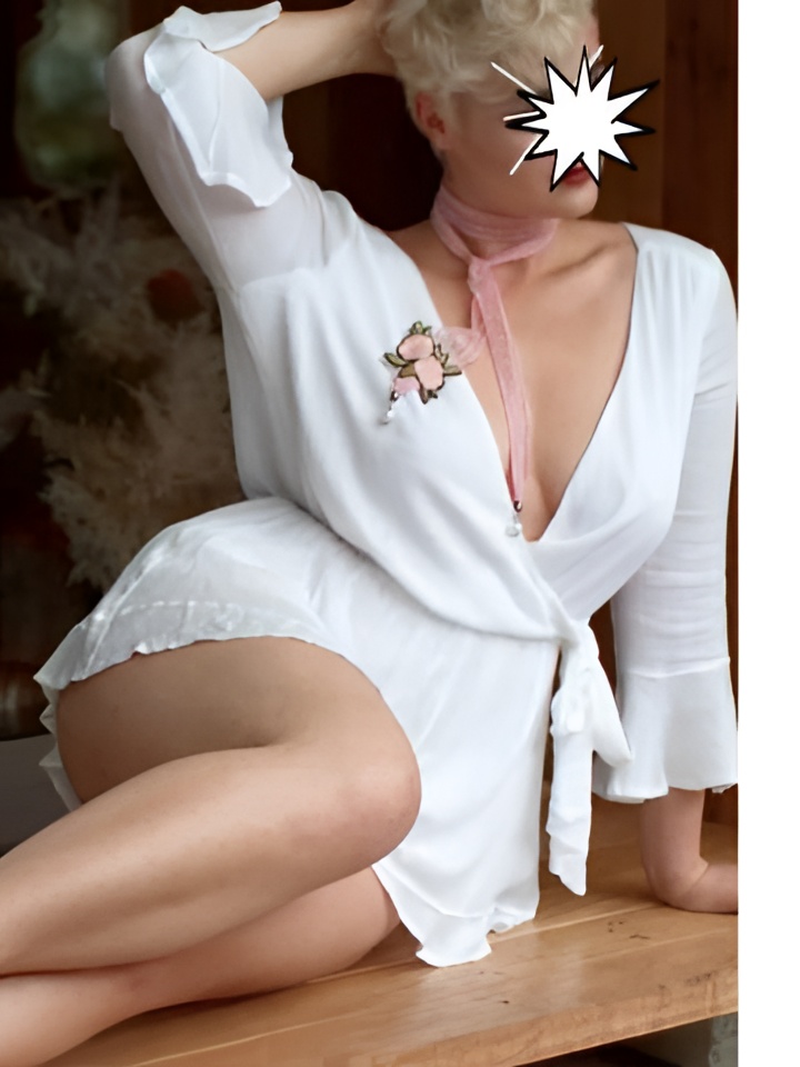 Эмма привлекальеная девушка из Боровска цена от 5000 руб