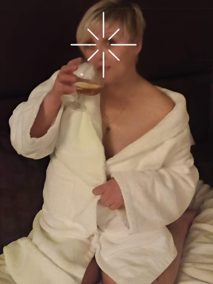 Индивидуалка Эмма, доступна для личного знакомства от 5000 руб