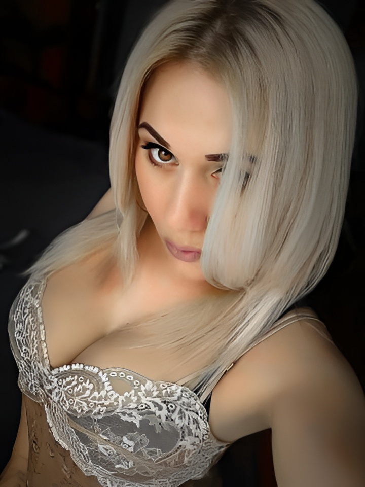 Индивидуалка Рената, доступна для личного знакомства от 2000 руб