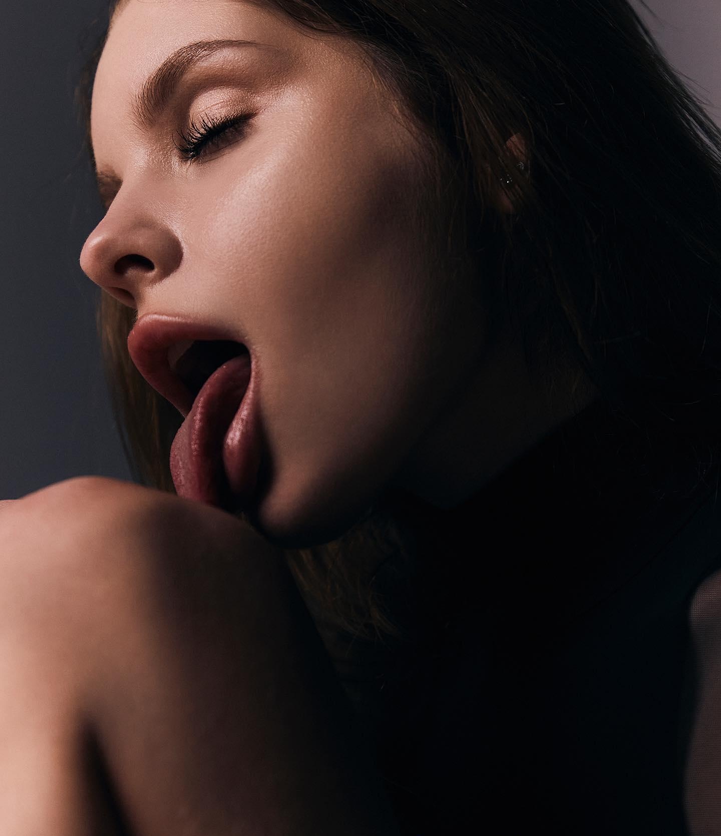 Анастасия привлекальеная девушка из Боровска цена от 4000 руб