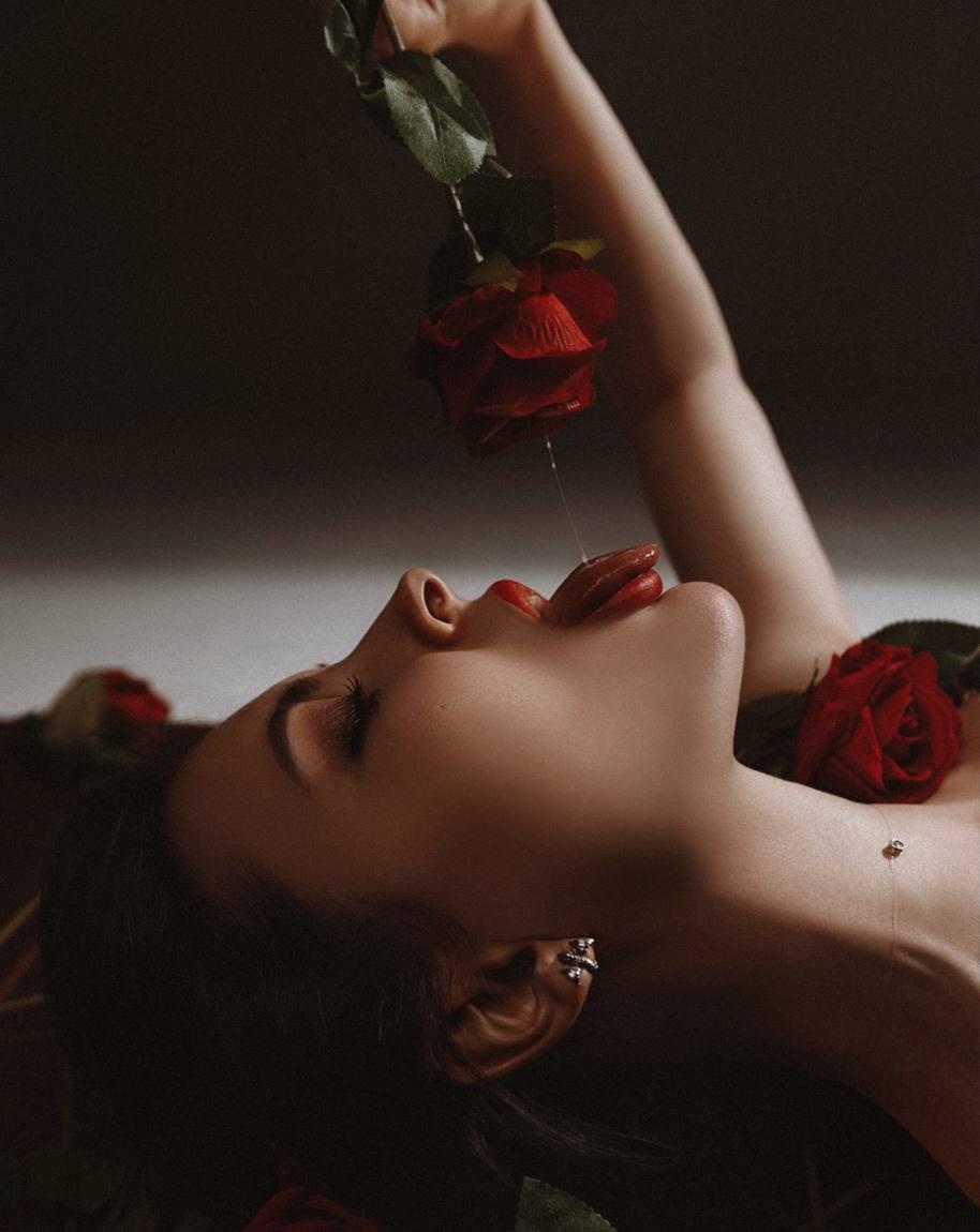 Варечка привлекальеная девушка из Боровска цена от 7000 руб