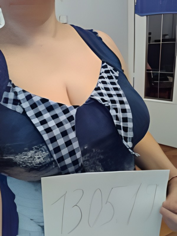 Полина привлекательная девушка из Боровска цена от 10000 руб