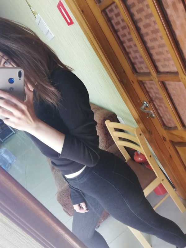 Лиза привлекательная девушка из Боровска цена от 1500 руб