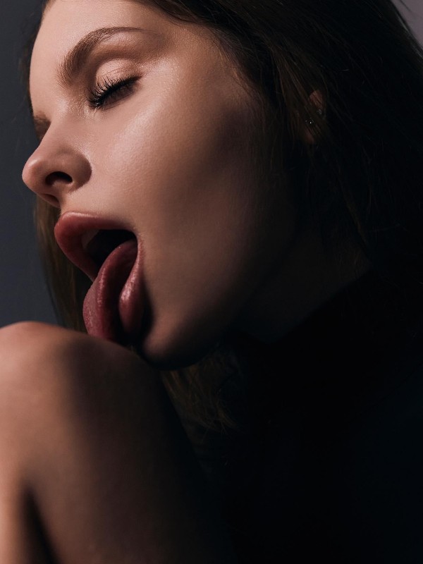 Анастасия привлекательная девушка из Боровска цена от 4000 руб