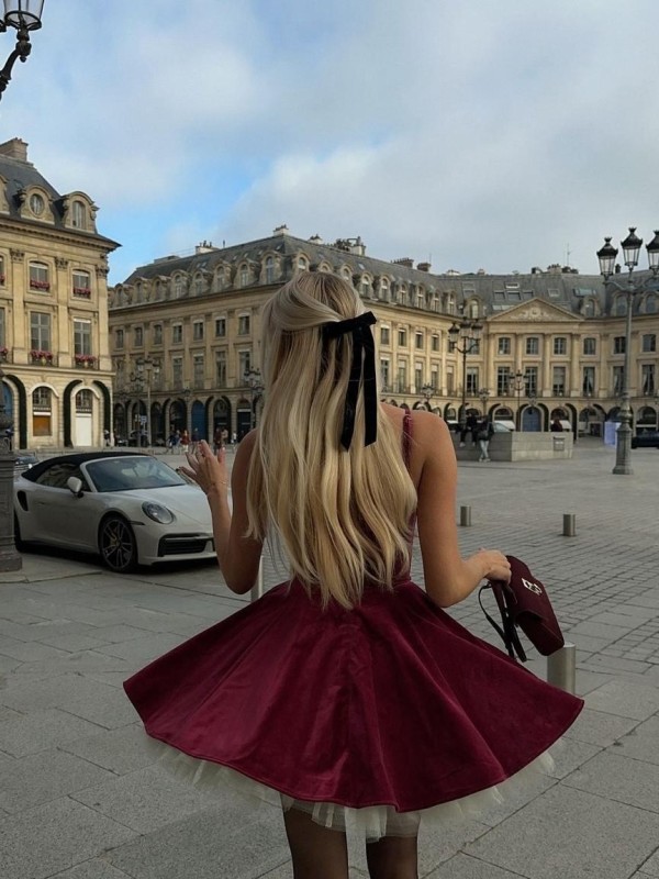 Оля привлекательная девушка из Боровска цена от 8000 руб